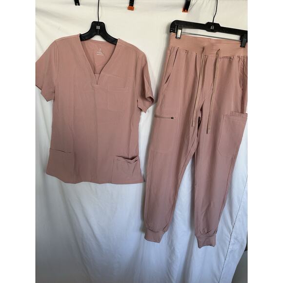 Women’s Scrubs. Top And Bottom Size S - Picture 1 of 5